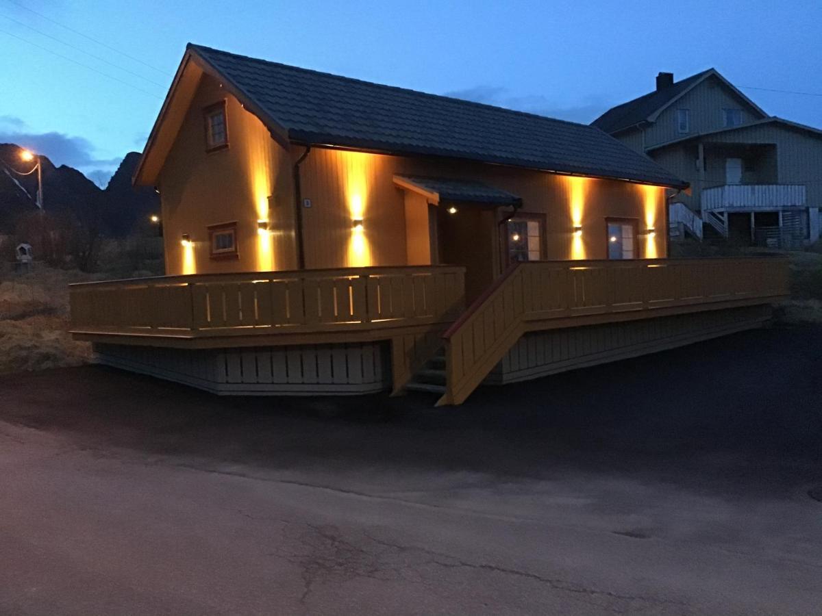 Villa Margithuset Reine Exterior foto
